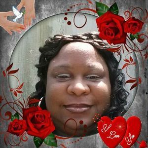 Meet your Posher, Zenia